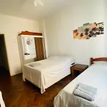 Studio Completo Na Praia De Copacabana , Claro E Silencioso, Com Ar, Wifi, Netflix, Ate 3 Pessoas, Pauloangerami Br502
